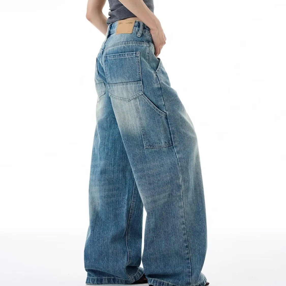 Vintage Us Style Washed Blue Jeans Unisex Straight Leg Bamboo Fiber Denim Loose Fit Dragging Casual Pants
Vintage Us Style Washed Blue Jeans Unisex Straight Leg Bamboo Fiber Denim Loose Fit Dragging Casual Pants