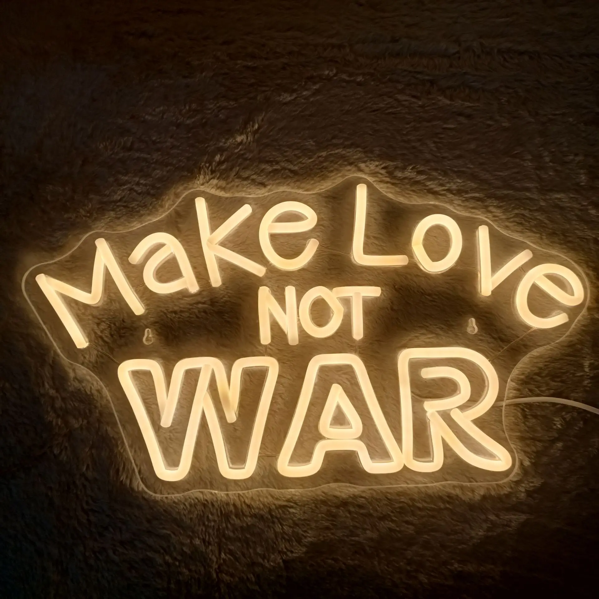 Неоновая вывеска «Make Love Not War» с USB-питанием и регулировкой яркости, светодиодный неоновый светильник для гостиной, мужской комнаты, дома, дня рождения, кафе, декор для стен, подарки
Неоновая вывеска «Make Love Not War» с USB-питанием и регулировкой яркости, светодиодный неоновый светильник для гостиной, мужской комнаты, дома, дня рождения, кафе, декор для стен, подарки