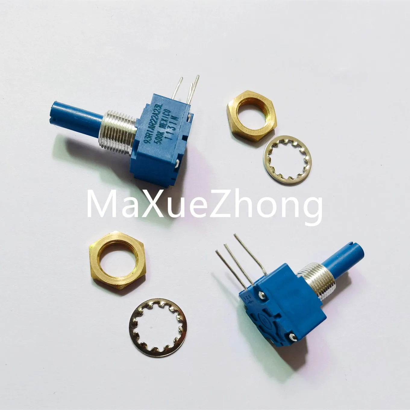 Original new 100% 93R1AR22A23L 500K 504 single guitar potentiometer handle 22MM (SWITCH)
Original new 100% 93R1AR22A23L 500K 504 single guitar potentiometer handle 22MM (SWITCH)