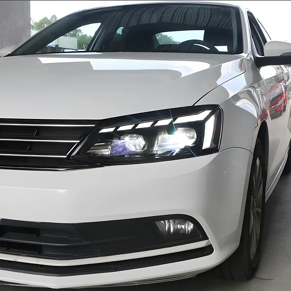 Обновление передних фонарей автомобиля Audi RS, дизайн в сборе для VW Jetta Sagitar 2012-2018, светодиодные автомобильные фары, аксессуары для линз проектора
Обновление передних фонарей автомобиля Audi RS, дизайн в сборе для VW Jetta Sagitar 2012-2018, светодиодные автомобильные фары, аксессуары для линз проектора
