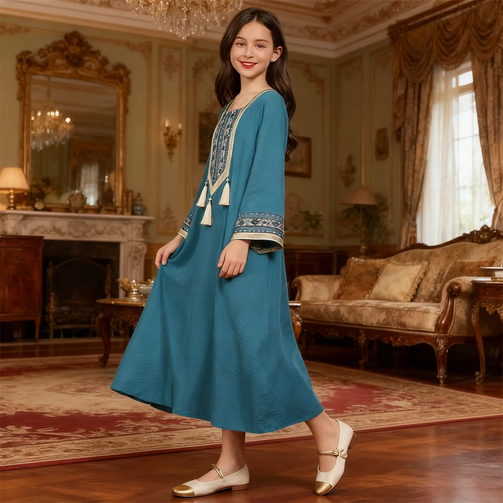 Ид вышивка Абая Дубай детское мусульманское платье с кисточками для девочек праздничное платье ислам Джалабия кафтан Марокко арабский халат Vestidos Djellaba
Ид вышивка Абая Дубай детское мусульманское платье с кисточками для девочек праздничное платье ислам Джалабия кафтан Марокко арабский халат Vestidos Djellaba