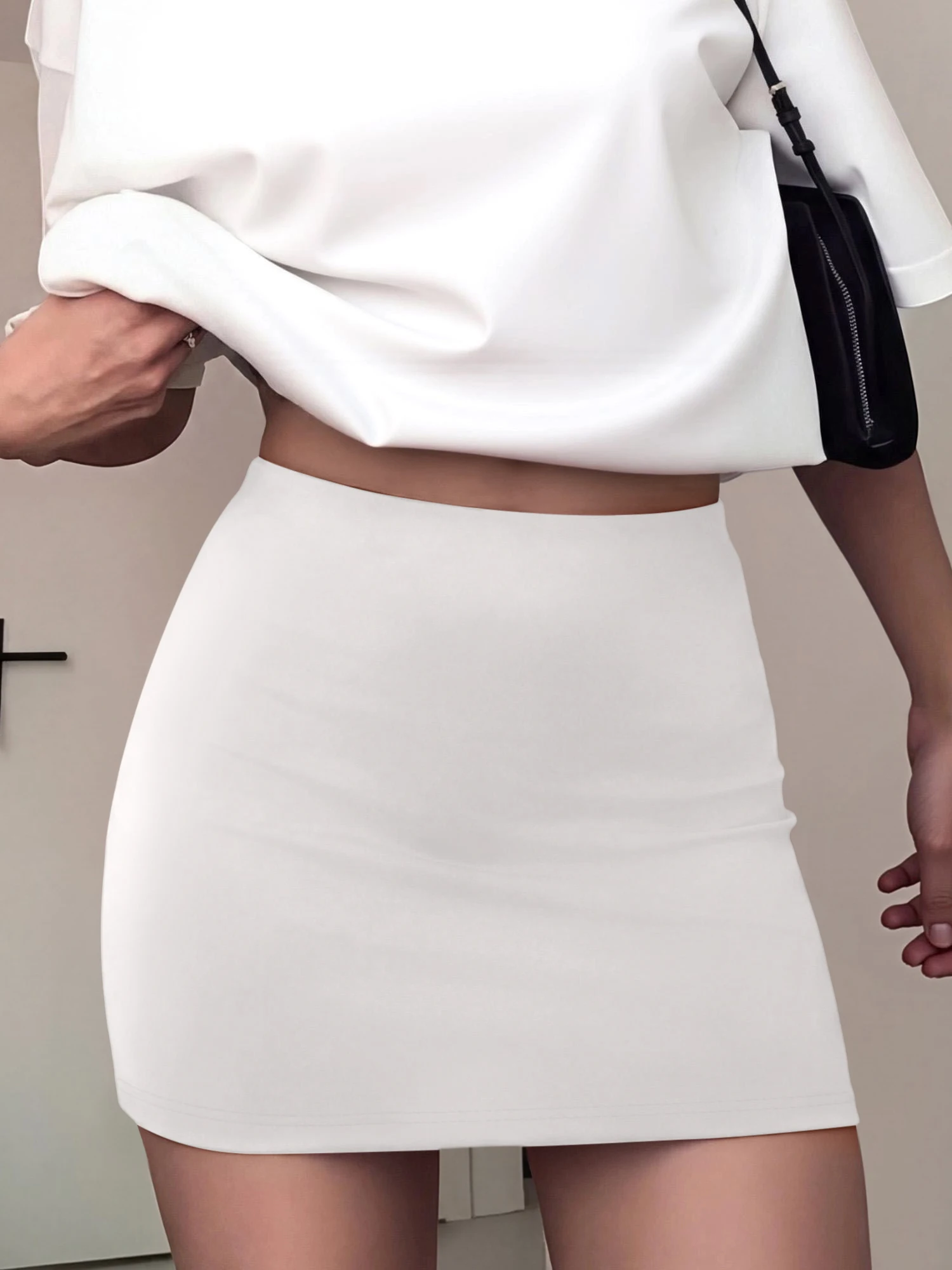 Sweet Style Solid Color Skort With Built-In Shorts Women Summer Slim Fit Bodycon Mini Skirt Soft Comfortable For Daily Casual
Sweet Style Solid Color Skort With Built-In Shorts Women Summer Slim Fit Bodycon Mini Skirt Soft Comfortable For Daily Casual