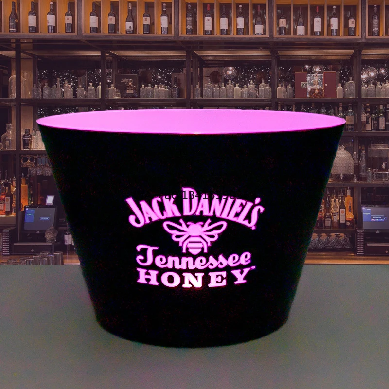 New Arrival LED Ice Bucket Bar Party Clear Plastic Wine Beer Beverage Tubs for Whiskey Champagne Nightclub Nightly Essentials
New Arrival LED Ice Bucket Bar Party Clear Plastic Wine Beer Beverage Tubs for Whiskey Champagne Nightclub Nightly Essentials