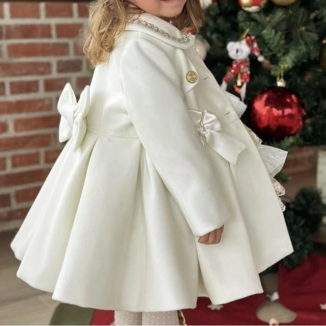 1-12Y Baby Girl Autumn Winter White Fur Coat With Hat for Casual Eid C234
1-12Y Baby Girl Autumn Winter White Fur Coat With Hat for Casual Eid C234