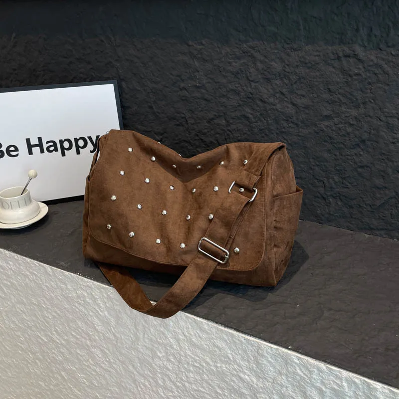 2025 New Large Capacity Crossbody Bag for Women, Spacious Shoulder Purse, Textured Top Handle Handbag, Durable & Chic
2025 New Large Capacity Crossbody Bag for Women, Spacious Shoulder Purse, Textured Top Handle Handbag, Durable & Chic