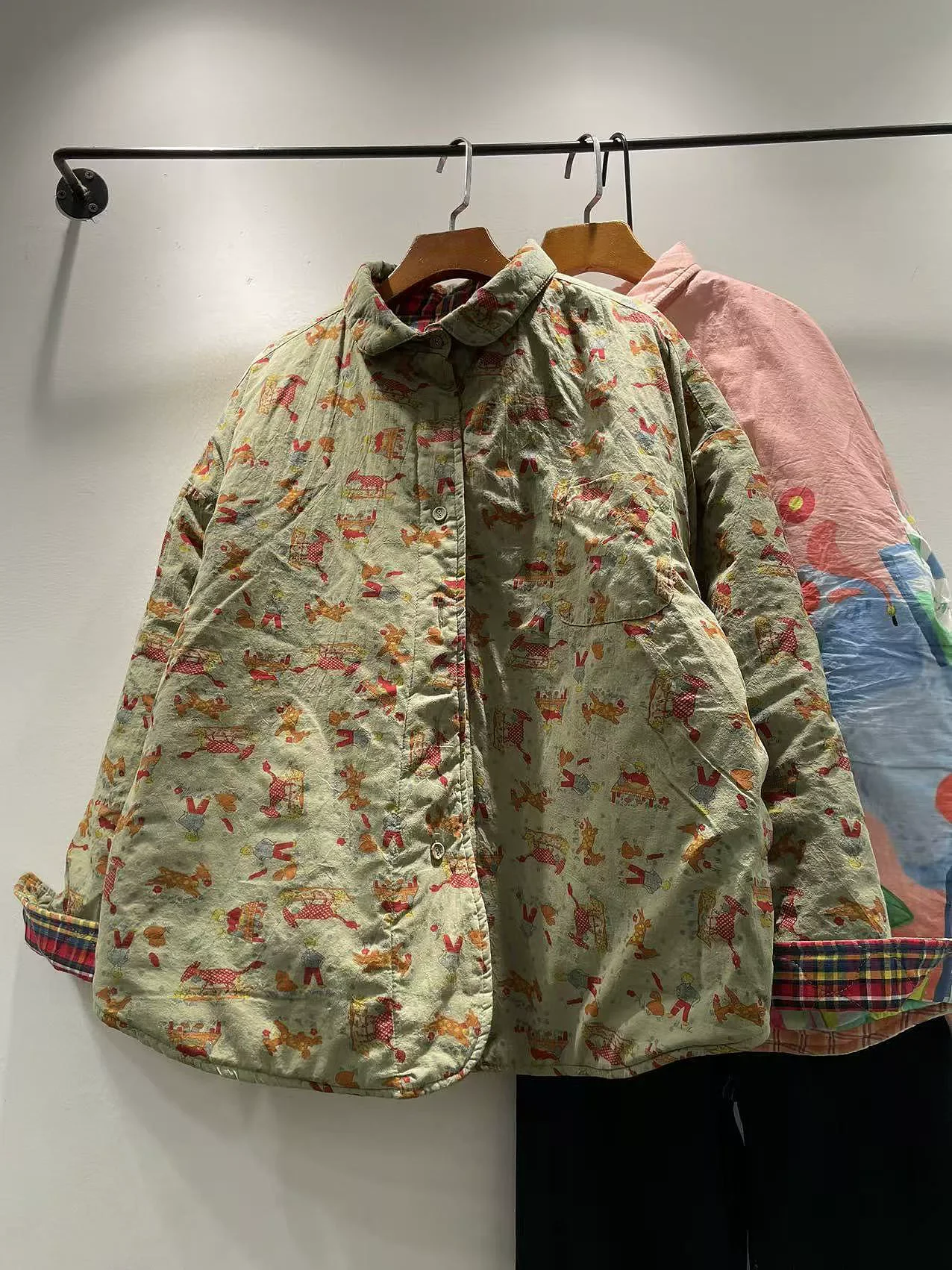 2026 Large size warm winter coats for woman winter vintage cartoon print cotton padded jacket coat loose original quilted jacket
2026 Large size warm winter coats for woman winter vintage cartoon print cotton padded jacket coat loose original quilted jacket