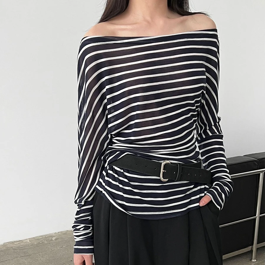 Tops Women Top Sexy Off Shoulder Full Sleeve Striped Y2k Streetwear Elegant Work Slim Fit Casual Tees Regular Summer 2026
Tops Women Top Sexy Off Shoulder Full Sleeve Striped Y2k Streetwear Elegant Work Slim Fit Casual Tees Regular Summer 2026