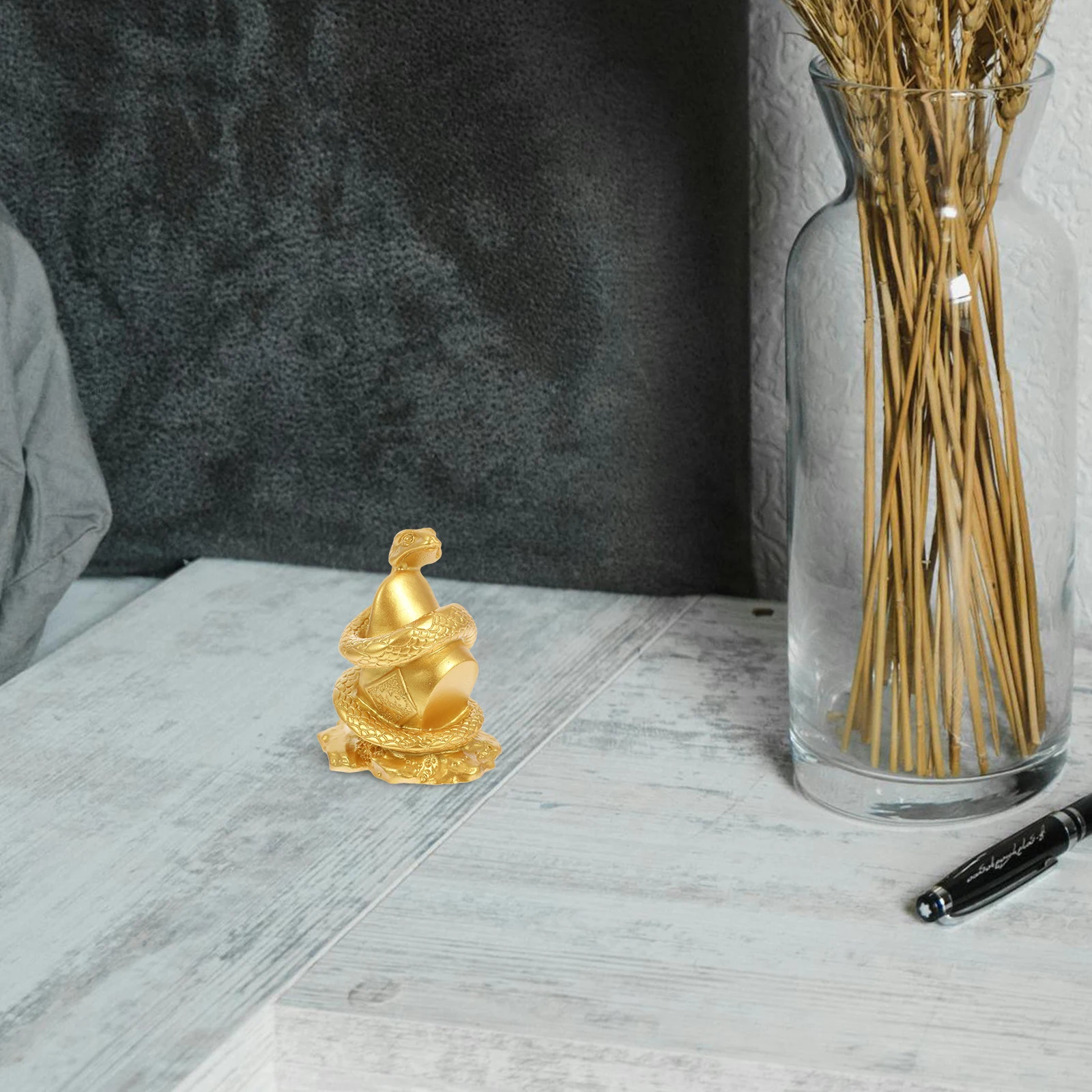 Golden Mini Carved Ornaments Realistic Decor Small Size Golden Realistic Snake Resin Carved Snake Ornaments Color
Golden Mini Carved Ornaments Realistic Decor Small Size Golden Realistic Snake Resin Carved Snake Ornaments Color