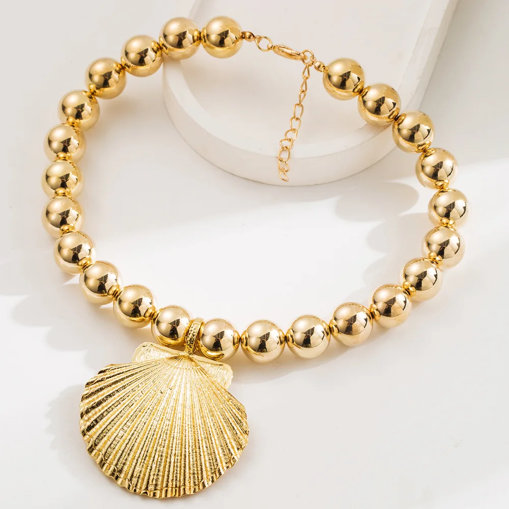 Vintage Fashion Simple Elegant Charm CCB Beads Chains Necklace for Women Metal Shell Pendant Necklace Jewelry Gifts 
Vintage Fashion Simple Elegant Charm CCB Beads Chains Necklace for Women Metal Shell Pendant Necklace Jewelry Gifts