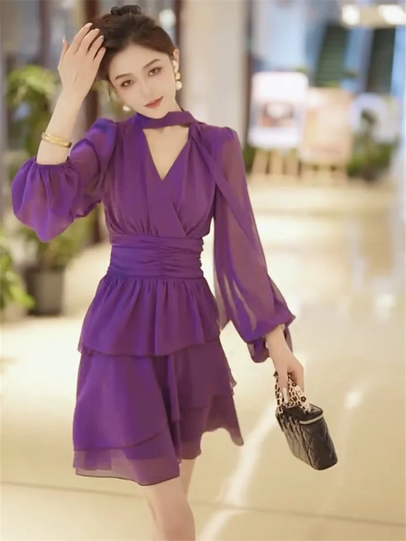 Summer Internet Celebrity New Fashionable Versatile Dress for Women V-neck Waist Cinching Slimming Temperament Dress for Women
Summer Internet Celebrity New Fashionable Versatile Dress for Women V-neck Waist Cinching Slimming Temperament Dress for Women
