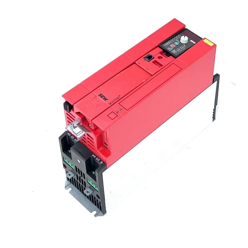 Новый оригинальный инвертор PLC MDX60A0074-5A3-4-00 11.2кВА + контроллер FBG11B. *Максимальная выгодность*. В наличии.
Новый оригинальный инвертор PLC MDX60A0074-5A3-4-00 11.2кВА + контроллер FBG11B. *Максимальная выгодность*. В наличии.