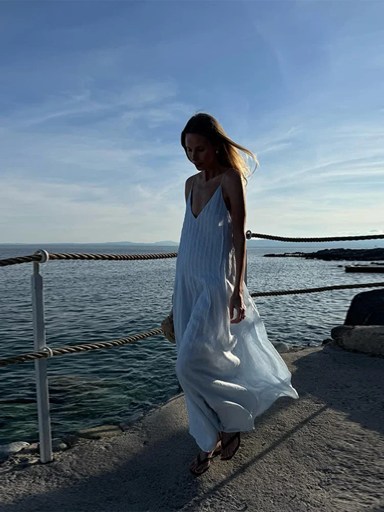 Sexy Deep V Ruffle Sling Dress For Women Casual Solid Baggy Sleeveless Backless Maxi Robe 2025 Summer Lady Vacation Beachwear
Sexy Deep V Ruffle Sling Dress For Women Casual Solid Baggy Sleeveless Backless Maxi Robe 2025 Summer Lady Vacation Beachwear