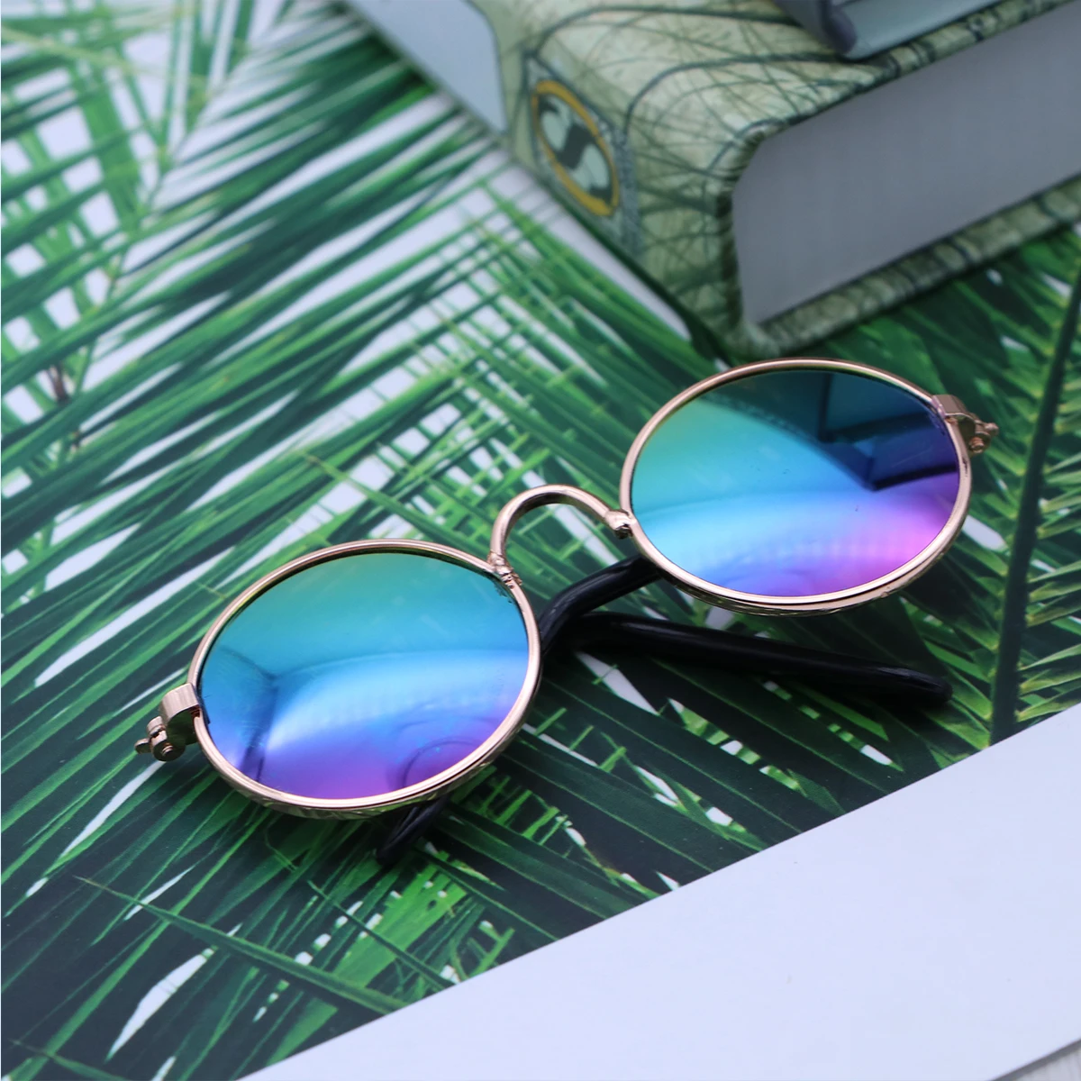 Sunglass Pet Sunglasses Cool Dog Decorative Personality Creative Eyewear for Small Dogs Pets
Sunglass Pet Sunglasses Cool Dog Decorative Personality Creative Eyewear for Small Dogs Pets