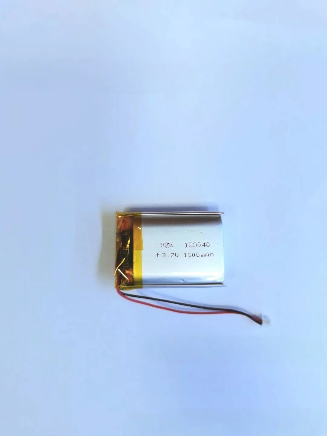 123040 Polymer Lithium Battery 1500mAh 3.7V for Power Banks Toys Ships and LED Lights
123040 Polymer Lithium Battery 1500mAh 3.7V for Power Banks Toys Ships and LED Lights