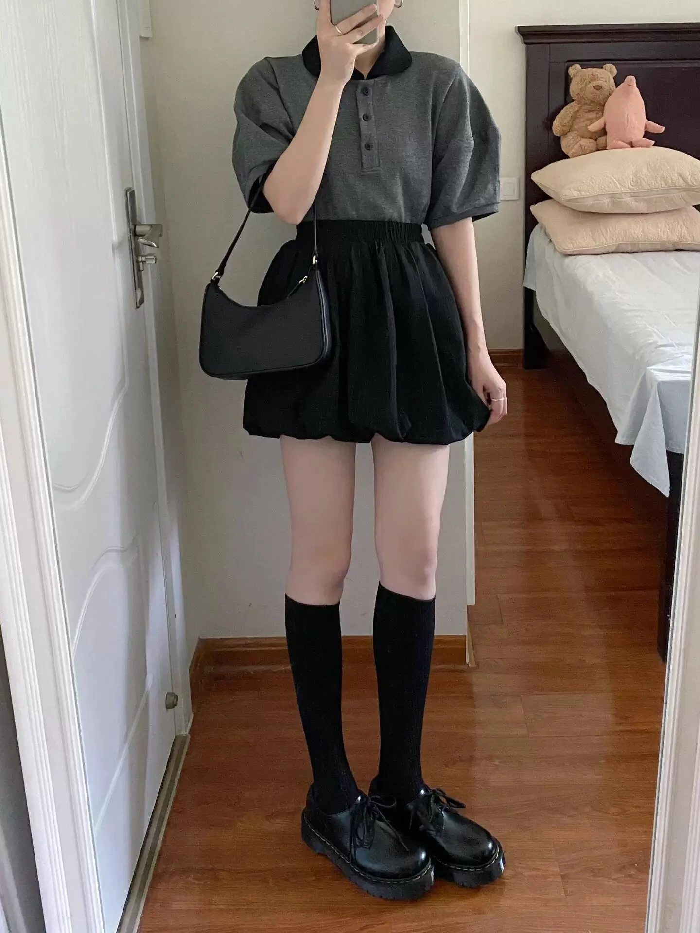 High Waist Black Shorts For Women - Coigarsam Summer Lightweight Chic Casual Shorts
High Waist Black Shorts For Women - Coigarsam Summer Lightweight Chic Casual Shorts