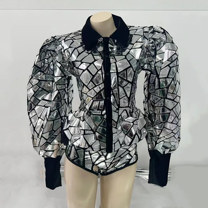 Women Team Jazz Modern Dance Outfit Silver Laser Mirror Tops Shorts 2 Piece Set Nightclub Singer Concert Gogo Drag Queen Costume
Women Team Jazz Modern Dance Outfit Silver Laser Mirror Tops Shorts 2 Piece Set Nightclub Singer Concert Gogo Drag Queen Costume