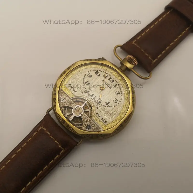 Pocket watch to watch, century-old antique pocket watch to watch gold, classic retro mechanical
Pocket watch to watch, century-old antique pocket watch to watch gold, classic retro mechanical