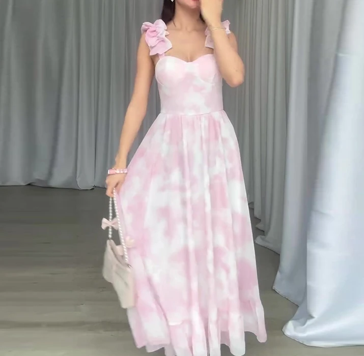 Women's sweet and high waisted slim fit printed suspender dress, women's fashionable and elegant dress, 2025 new style
Women's sweet and high waisted slim fit printed suspender dress, women's fashionable and elegant dress, 2025 new style