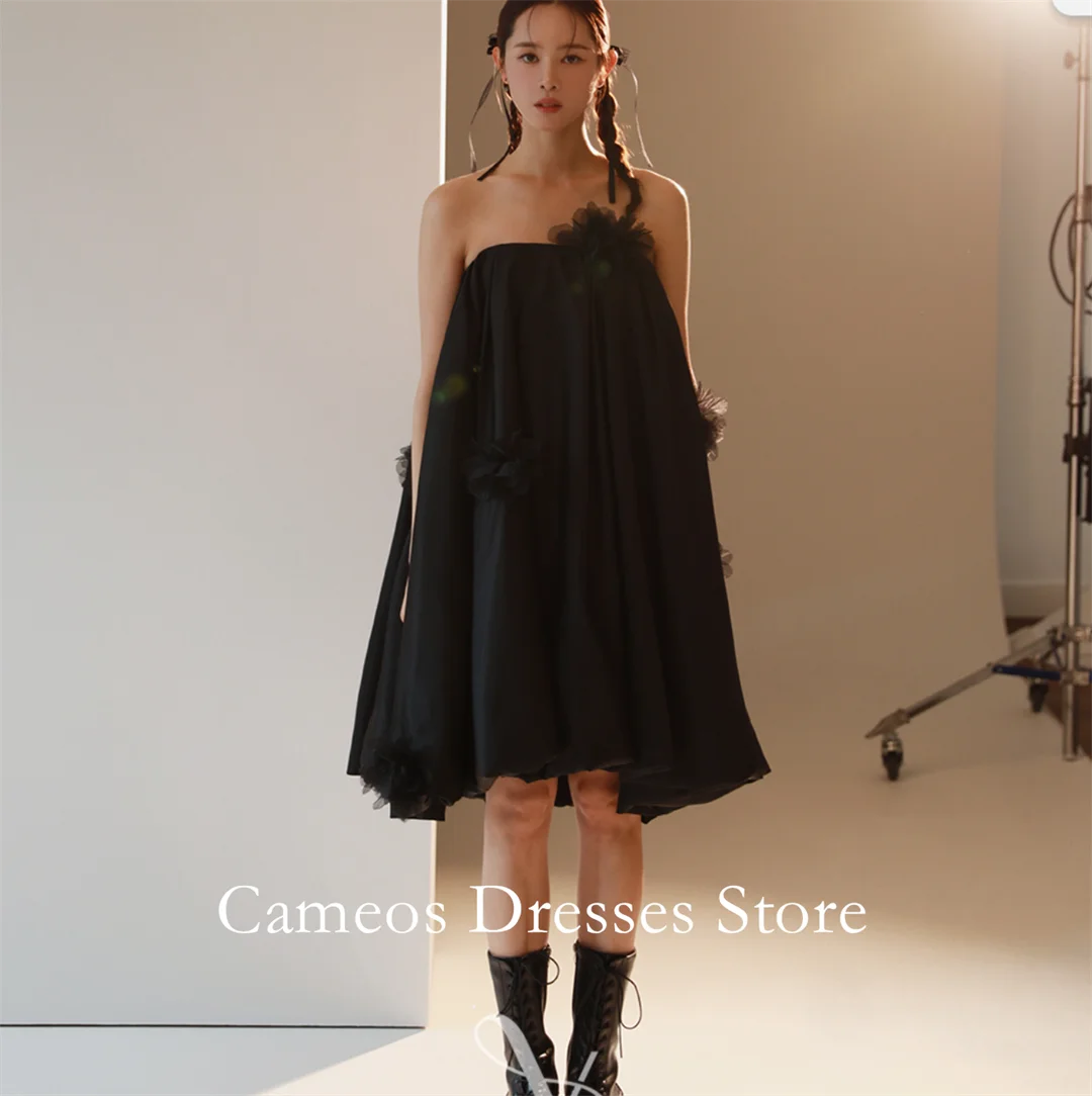 SONDR Korea Strapless Backless Black Evening Dress Customized Formal Prom Dress Taffeta Knee Length 웨딩드레스 Occasion Party Ev
SONDR Korea Strapless Backless Black Evening Dress Customized Formal Prom Dress Taffeta Knee Length 웨딩드레스 Occasion Party Ev