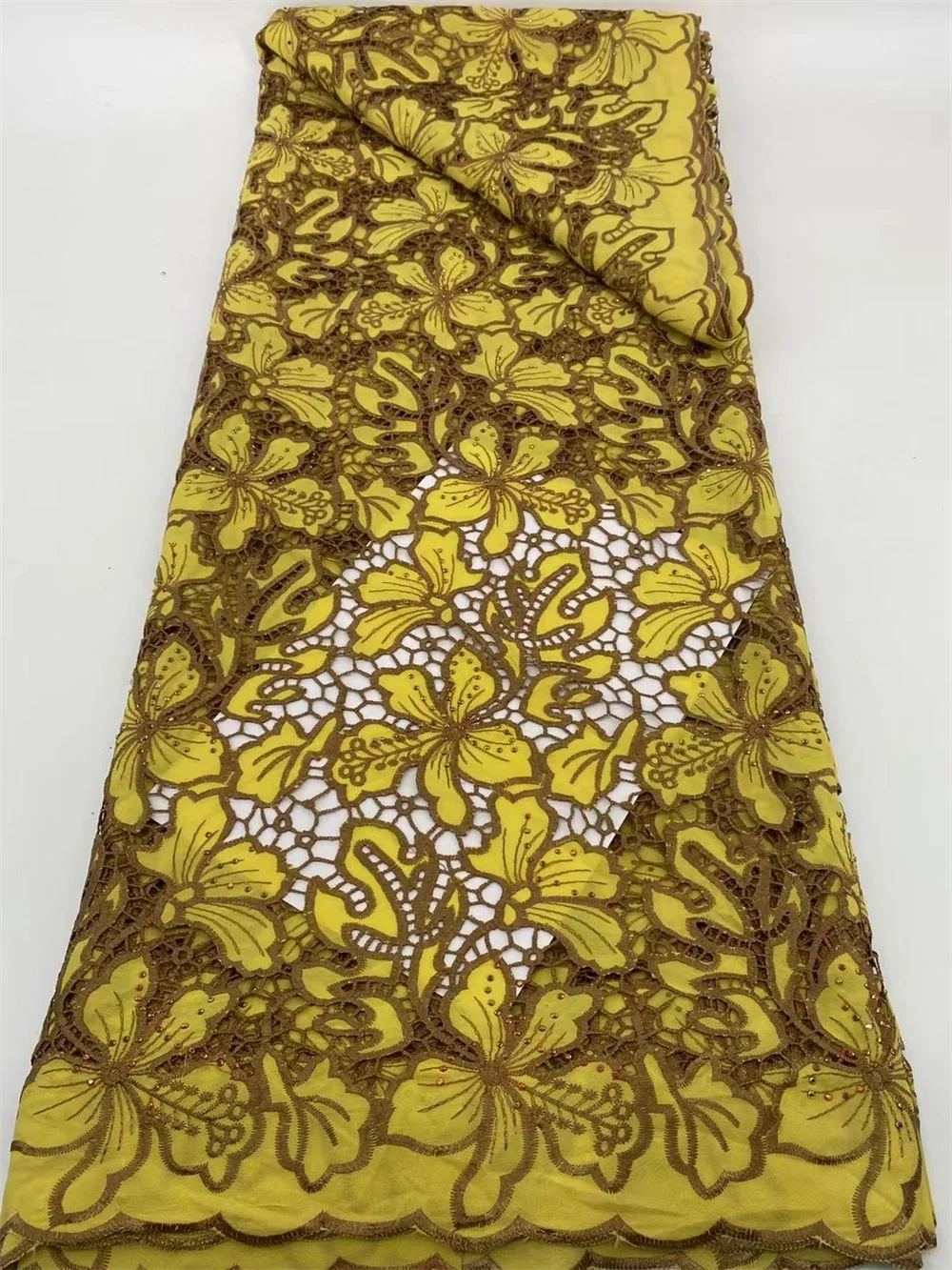 African Chiffon Lace Fabric 2024 High Quality Stones Lace Nigerian French African Lace Fabric For Women Wedding Party DreWp794-1
African Chiffon Lace Fabric 2024 High Quality Stones Lace Nigerian French African Lace Fabric For Women Wedding Party DreWp794-1