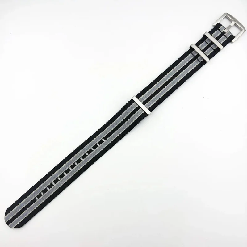 22mm black High quality connected gray nylon strap military woven strap silver buckle
22mm black High quality connected gray nylon strap military woven strap silver buckle