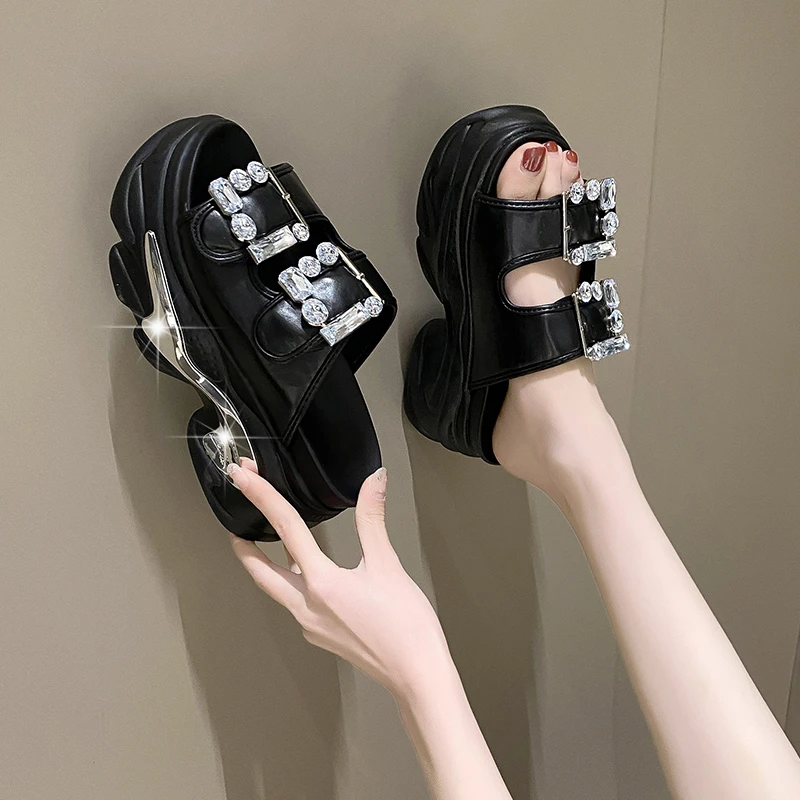 2026 New Summer Thick-soled Rhinestone Women Casual Slippers Height-increasing Fashion Ladies Open Toe Sandals Beach Roman Shoes
2026 New Summer Thick-soled Rhinestone Women Casual Slippers Height-increasing Fashion Ladies Open Toe Sandals Beach Roman Shoes