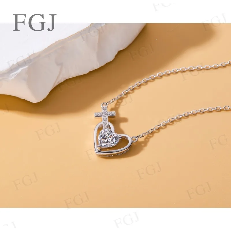 D Color Moissanite Necklace Fashion Jewelry 6.5mm VVS1 For Women Jewelry 100% Real Silver Chain Wedding Anniversary Gift Charms
D Color Moissanite Necklace Fashion Jewelry 6.5mm VVS1 For Women Jewelry 100% Real Silver Chain Wedding Anniversary Gift Charms