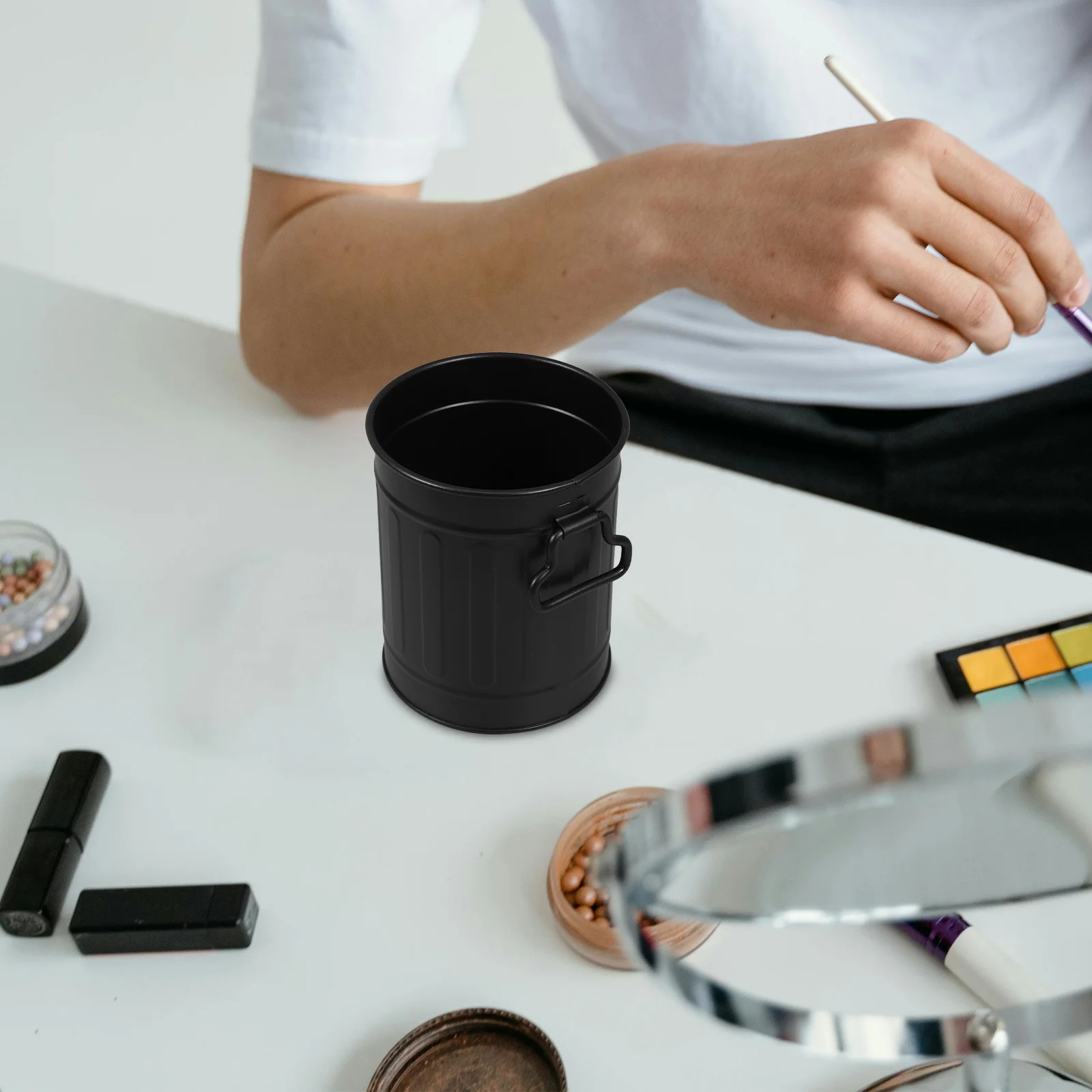 2pcs Desktop Organizer Pen Holder For Desk Pencil Bucket Stationery Storage Container Multi-Function Tabletop Cup Flower Pot
2pcs Desktop Organizer Pen Holder For Desk Pencil Bucket Stationery Storage Container Multi-Function Tabletop Cup Flower Pot