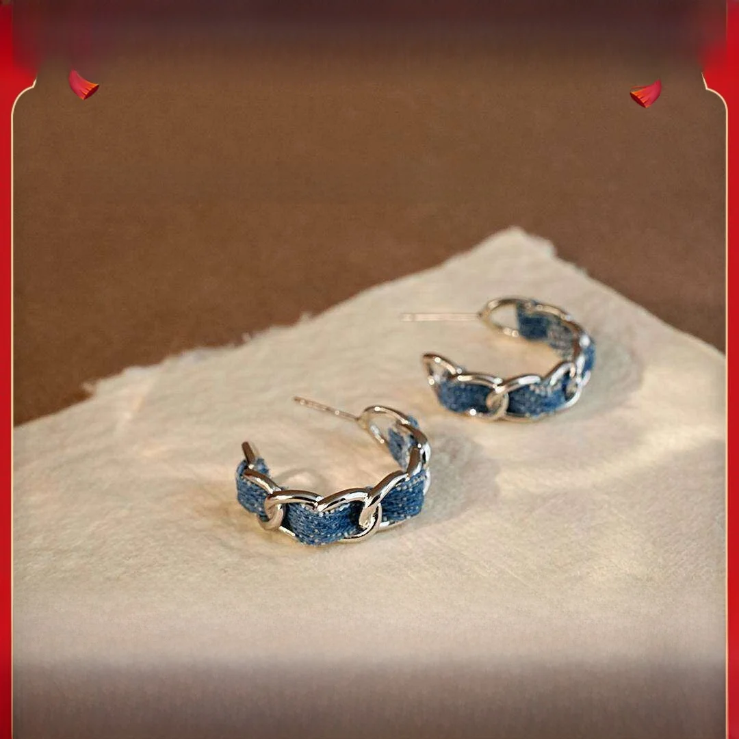 Уникальные джинсовые серьги-цепочки C-образной формы в корейском стиле с геометрическим узором, модные женские украшения
Уникальные джинсовые серьги-цепочки C-образной формы в корейском стиле с геометрическим узором, модные женские украшения