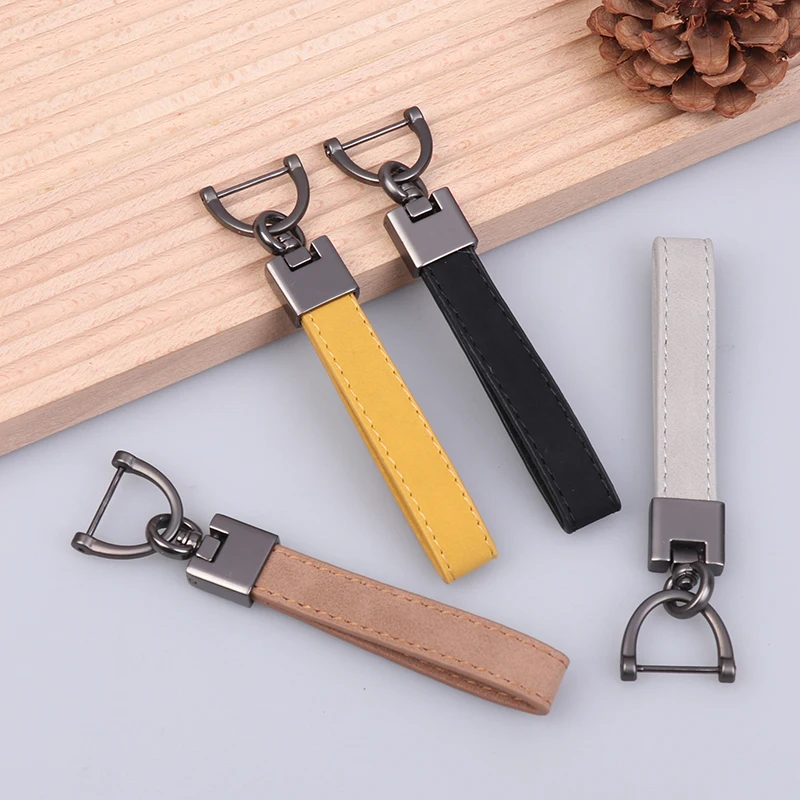 2025 New Classic Vintage Cow Leather Keychain Men Personality Fashion Leather Car Key Ring Car Accessories Gift
2025 New Classic Vintage Cow Leather Keychain Men Personality Fashion Leather Car Key Ring Car Accessories Gift