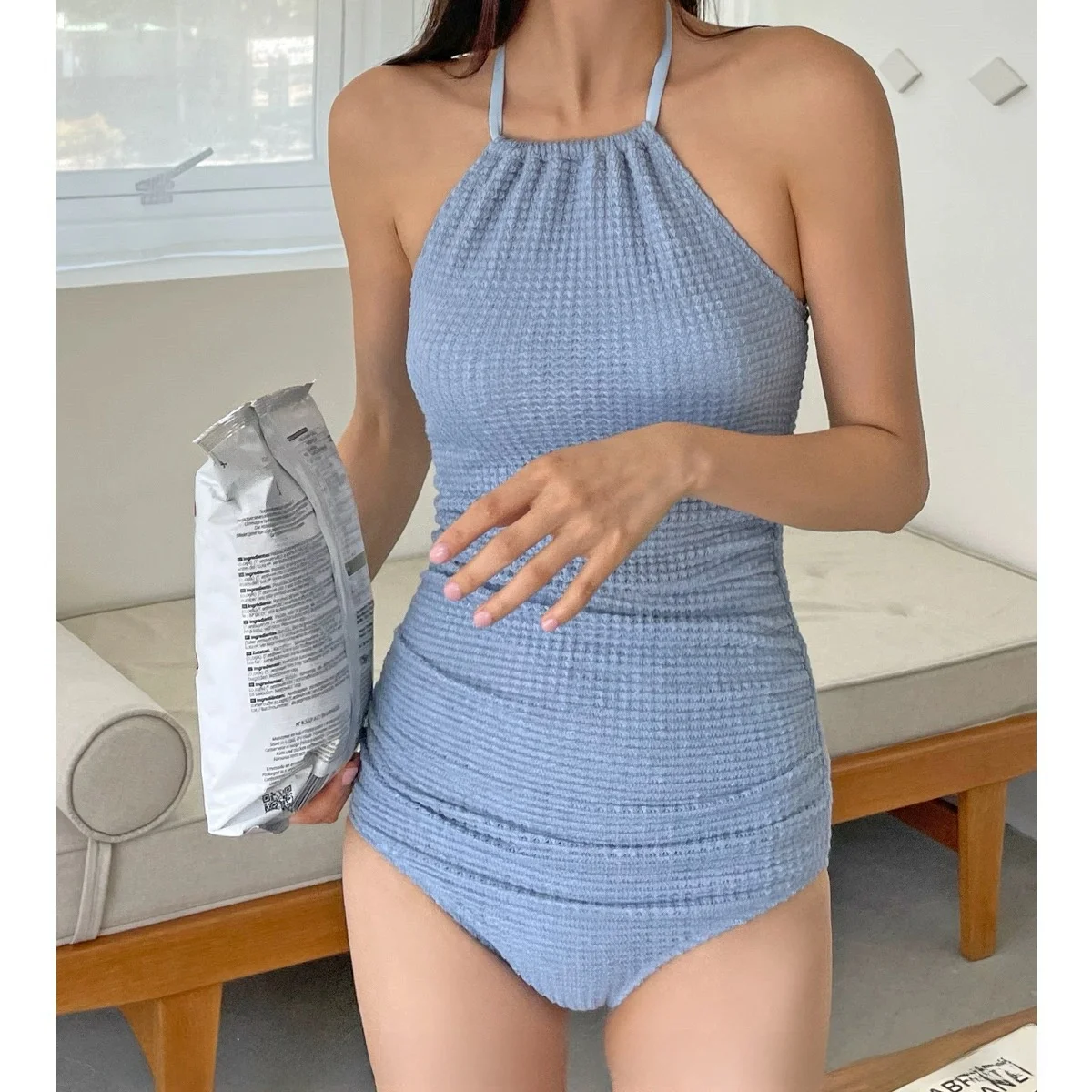 Korean Sle mat Pure Color Hanging Ne Sexy Bal Slimming Cover up Holiday Hot Spring Swimsuit for Women
Korean Sle mat Pure Color Hanging Ne Sexy Bal Slimming Cover up Holiday Hot Spring Swimsuit for Women