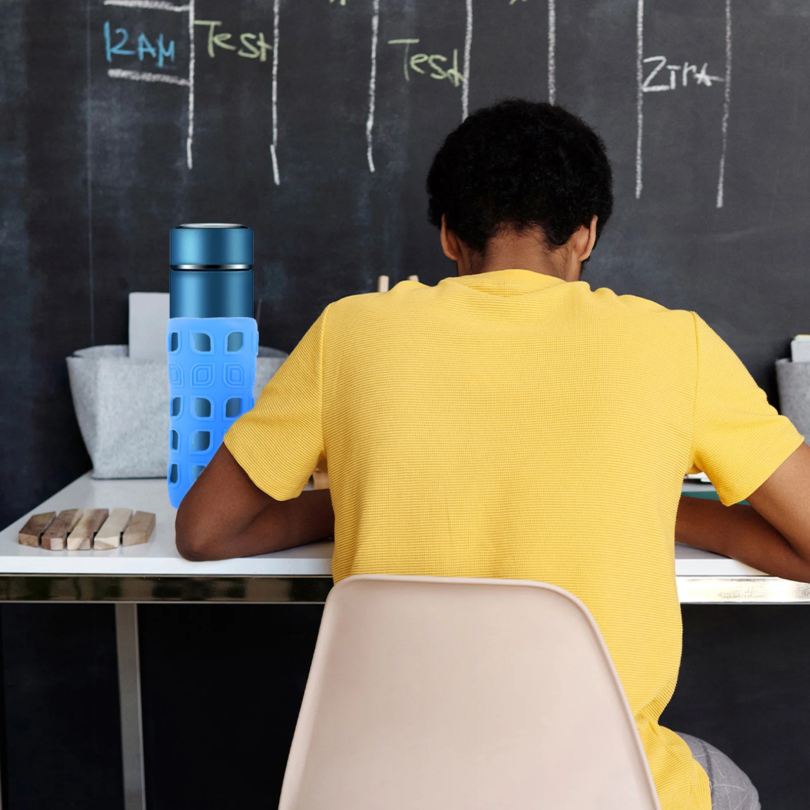 4Pcs Silicone Bottle Sleeve Heat Insulated Anti-Scratch Cover for Glass Cups Bottle Protector Glass Cup Silicone Cup Cover
4Pcs Silicone Bottle Sleeve Heat Insulated Anti-Scratch Cover for Glass Cups Bottle Protector Glass Cup Silicone Cup Cover