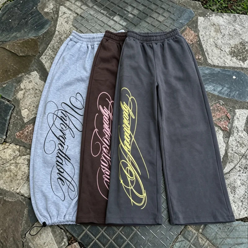 Y2K Vintage Harajuku Wide Leg Sweatpants Women Men Baggy Cargo Pants Retro Streetwear Embroidered Letter Print Casual Pants
Y2K Vintage Harajuku Wide Leg Sweatpants Women Men Baggy Cargo Pants Retro Streetwear Embroidered Letter Print Casual Pants