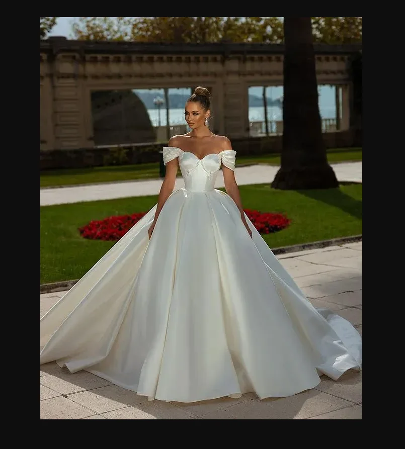 Plus Size Arabic Aso Ebi Elegant Ball Gown Wedding Dress Sweetheart Beaded Satin Sexy Bridal Gowns Dresses Vestido De Novia
Plus Size Arabic Aso Ebi Elegant Ball Gown Wedding Dress Sweetheart Beaded Satin Sexy Bridal Gowns Dresses Vestido De Novia