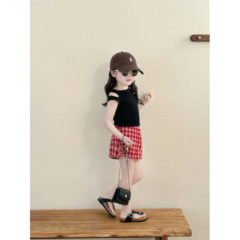 Girls' off-the-Shoulder Vest2024Summer Children's Clothing New Western Style Fashionable Baby Girls' Sleeveless All-Matching Top
Girls' off-the-Shoulder Vest2024Summer Children's Clothing New Western Style Fashionable Baby Girls' Sleeveless All-Matching Top