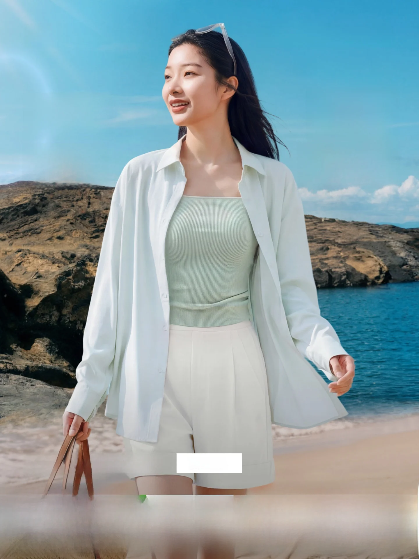 Banana Leaf Women's Loose Sun Protection Shirt Cool Sensation Ice Silk Ultra Light Breathable Spring Summer New Style Outerwear
Banana Leaf Women's Loose Sun Protection Shirt Cool Sensation Ice Silk Ultra Light Breathable Spring Summer New Style Outerwear
