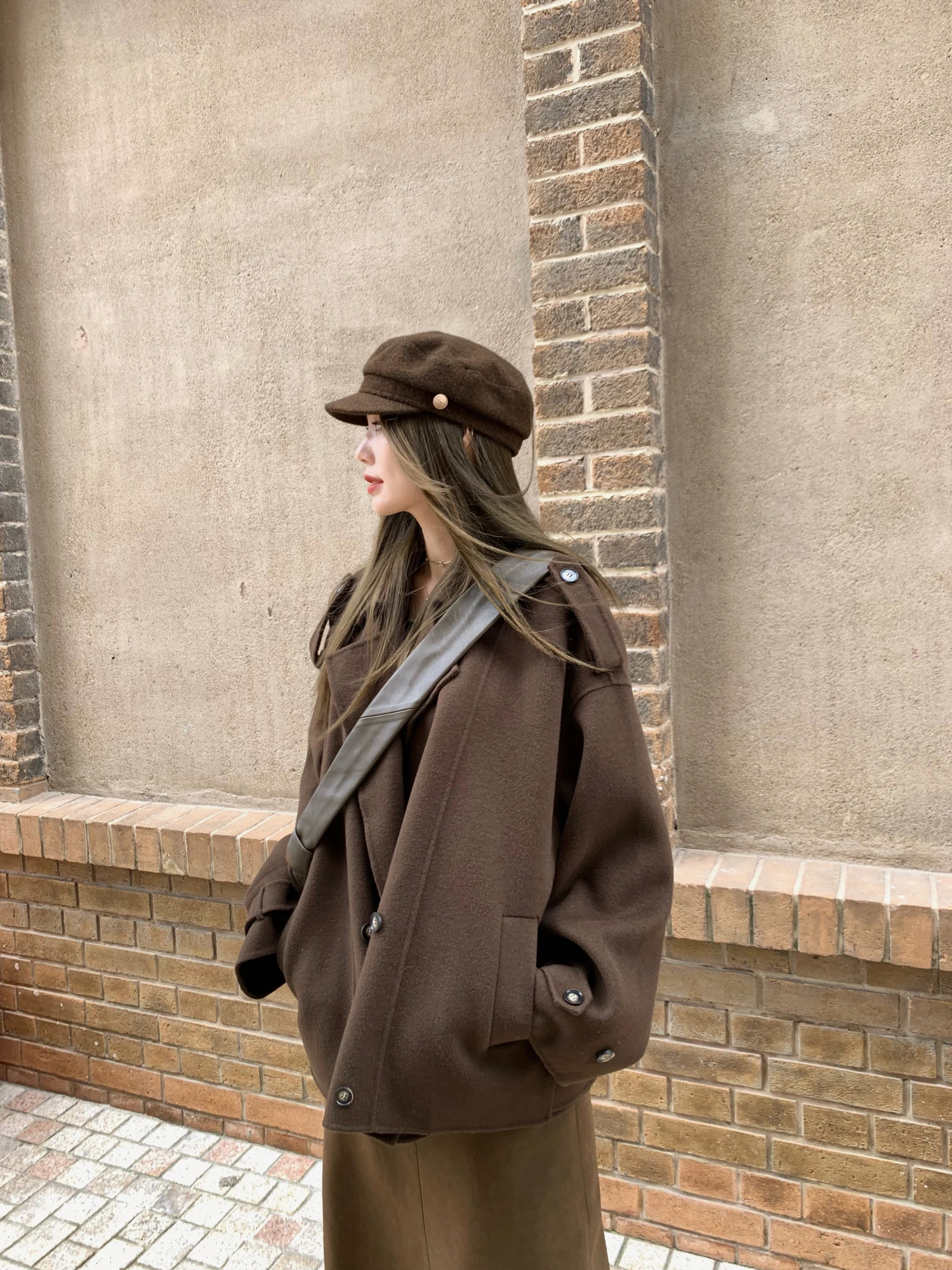 Small Lady Britney Sydney Yacht Retro Collar Design Sense Outerwear Windbreaker Version Tailored Wool Coat Women
Small Lady Britney Sydney Yacht Retro Collar Design Sense Outerwear Windbreaker Version Tailored Wool Coat Women