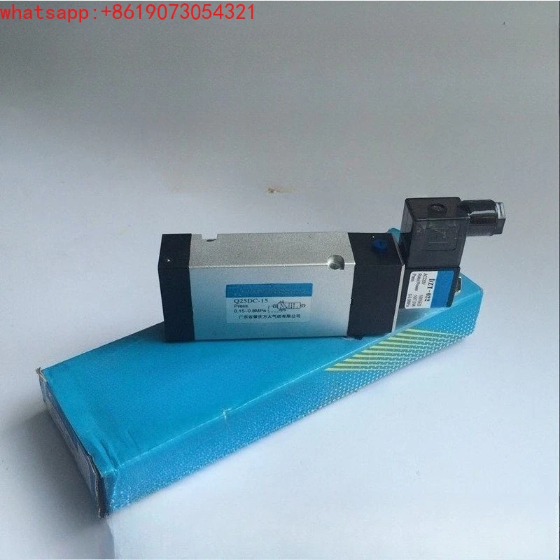 Solenoid valve Q2515 plate connection two-position five-way directional valve AC220V24V
Solenoid valve Q2515 plate connection two-position five-way directional valve AC220V24V