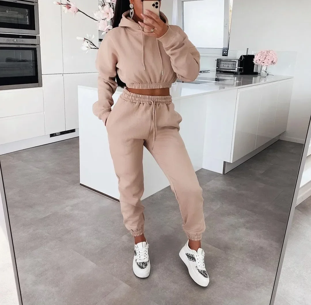 Two Piece Sets Women Hooded Loose Casual Full Sleeve Short Tops Lace Up Straight Long Pants Set Solid Regular Splice Autumn
Two Piece Sets Women Hooded Loose Casual Full Sleeve Short Tops Lace Up Straight Long Pants Set Solid Regular Splice Autumn