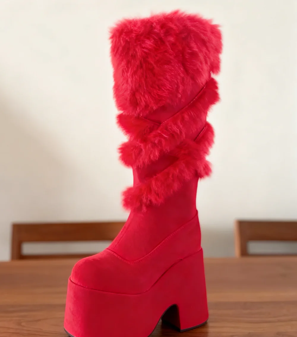 Fashion Winter Red Suede Platform Knee-High Boots Round-Toe Chunky Block Heel Fluffy Fur Accents Playful Women's Warm Boots
Fashion Winter Red Suede Platform Knee-High Boots Round-Toe Chunky Block Heel Fluffy Fur Accents Playful Women's Warm Boots