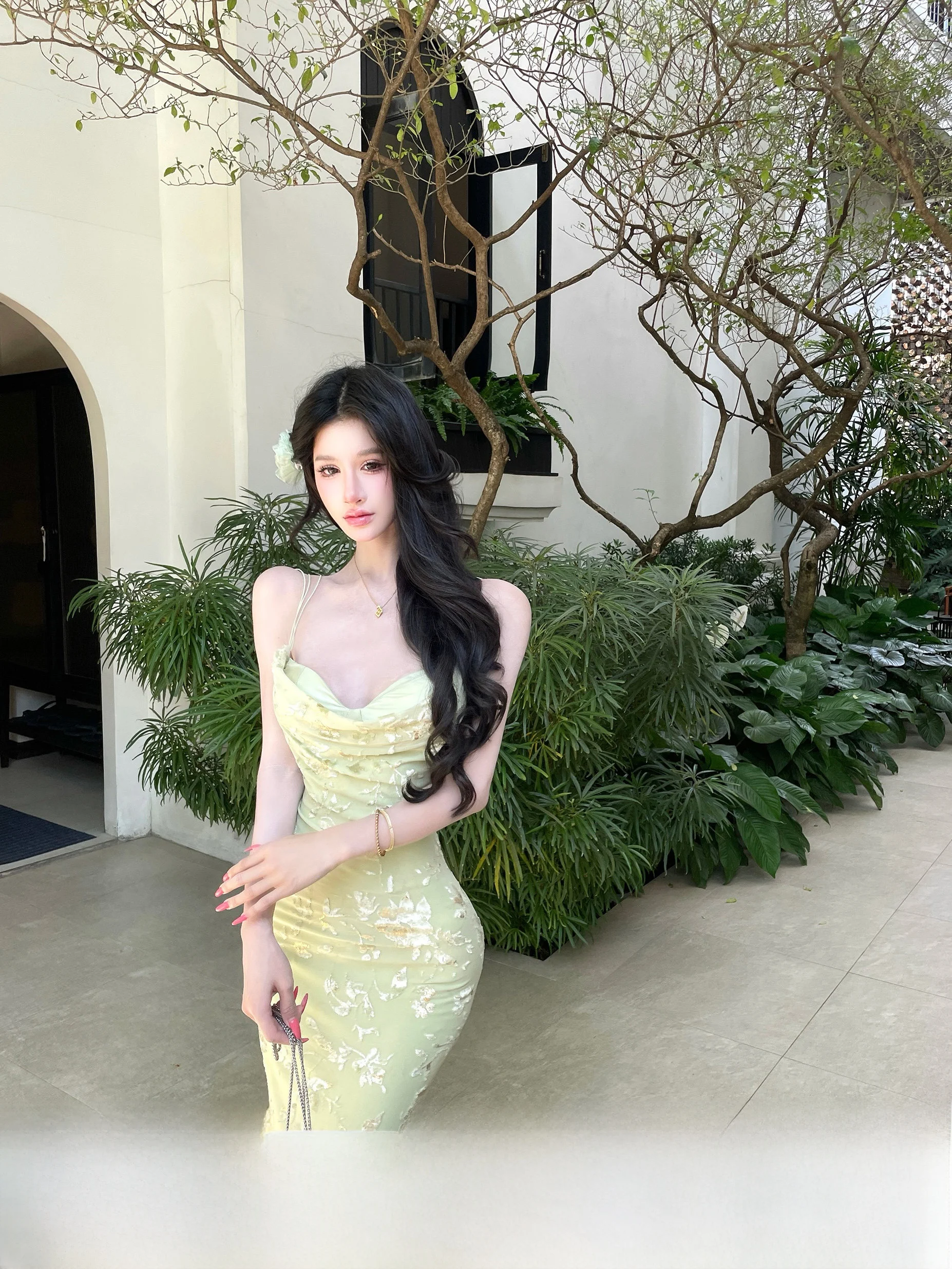 Floral Dustdip Club Women's Summer 2026 Off-Shoulder Lace Long Dress Sexy Strapless Gown Mid-High Waist High Elasticity Skirt
Floral Dustdip Club Women's Summer 2026 Off-Shoulder Lace Long Dress Sexy Strapless Gown Mid-High Waist High Elasticity Skirt