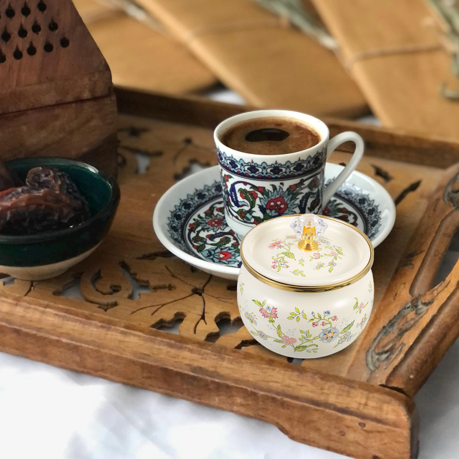 Enamel Tea Canister 280ml Aromatic Flower Design Storage Jar for Spices Herbs Kitchen Holder Elegant
Enamel Tea Canister 280ml Aromatic Flower Design Storage Jar for Spices Herbs Kitchen Holder Elegant