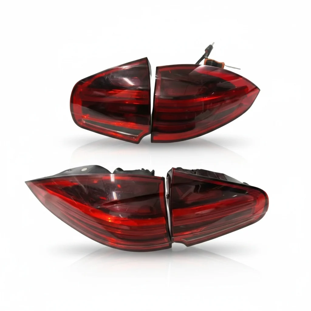 For PORSCHE Cayenne Original second-hand taillights
For PORSCHE Cayenne Original second-hand taillights