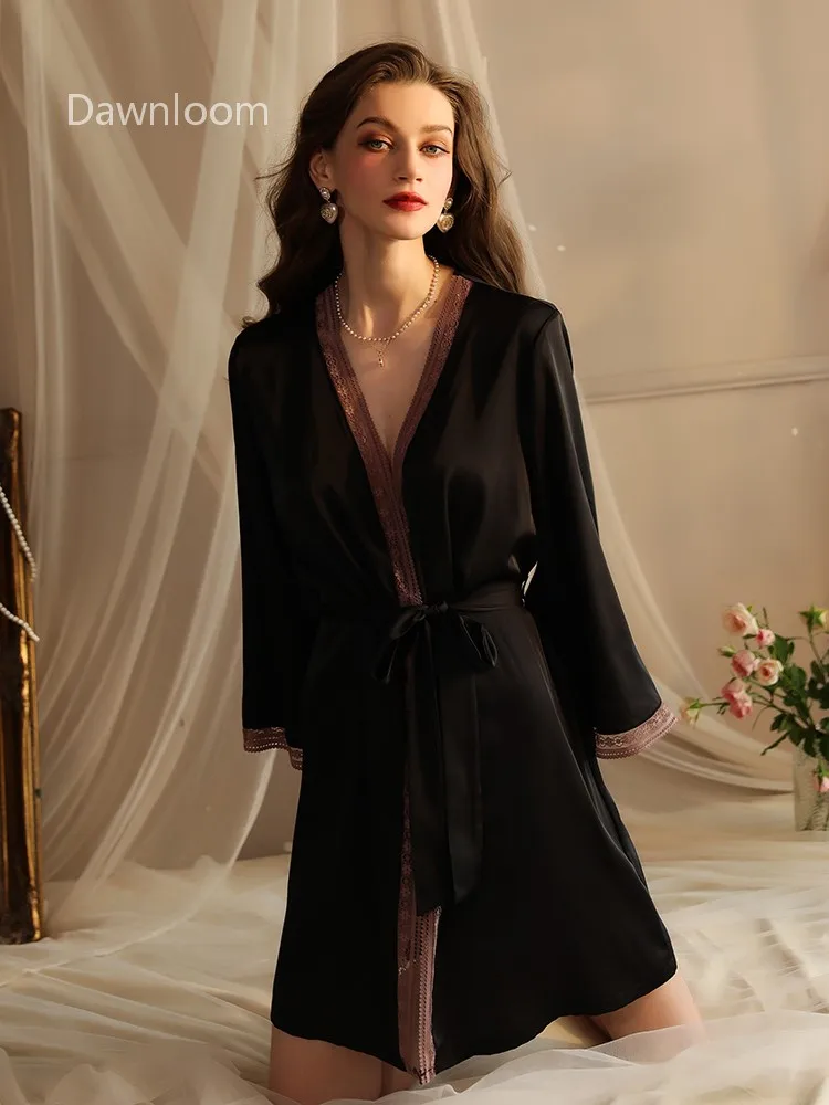 Элегантная и сексуальная черная атласная ночная рубашка на шнуровке с рукавами три четверти во французском стиле для женщин
Элегантная и сексуальная черная атласная ночная рубашка на шнуровке с рукавами три четверти во французском стиле для женщин