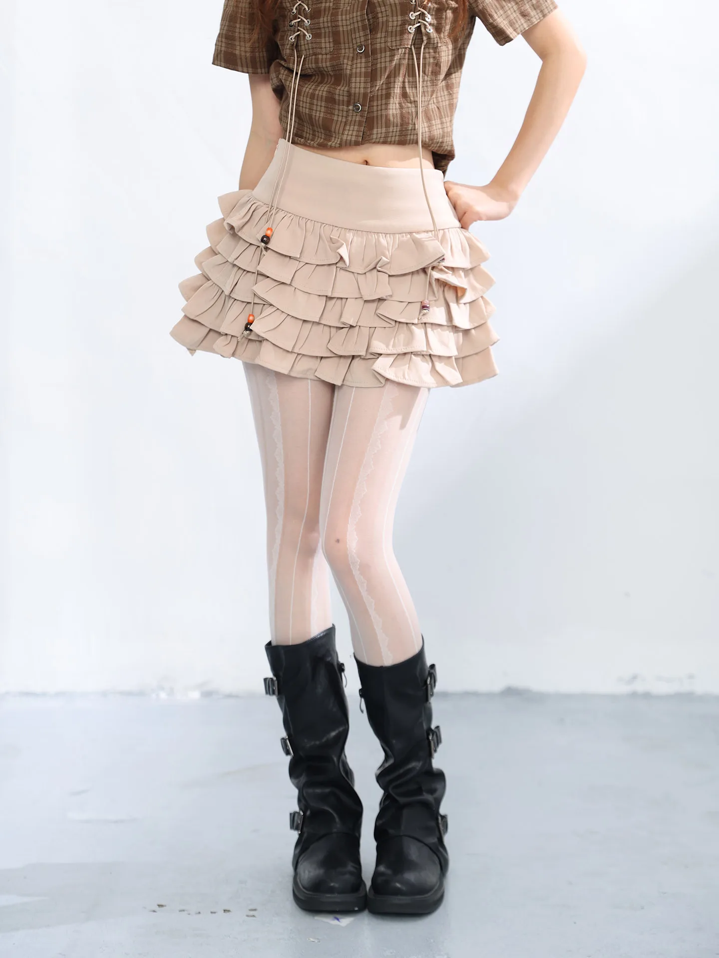 High Waist A-Line Skirt Women's Flounce Anti-Light Short Skirt Sweet And Spicy Style Cake Skirt Polyester Fiber
High Waist A-Line Skirt Women's Flounce Anti-Light Short Skirt Sweet And Spicy Style Cake Skirt Polyester Fiber
