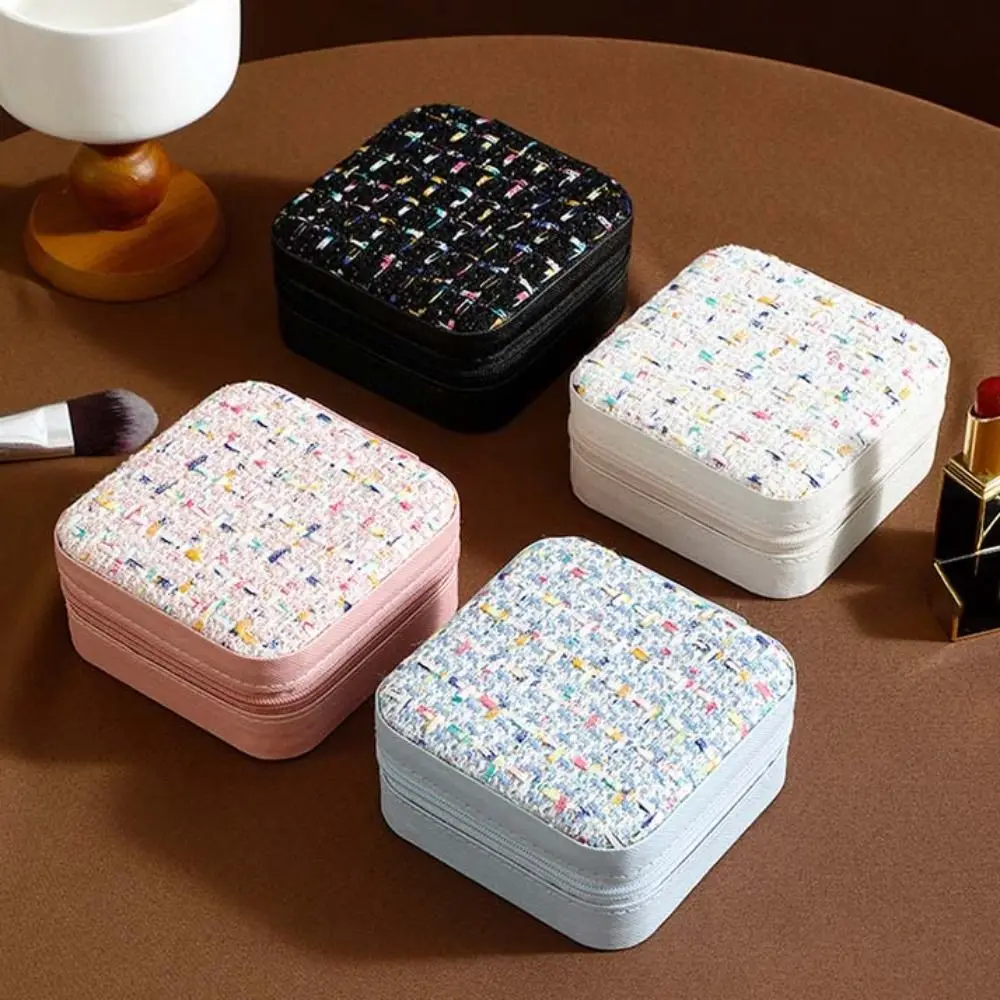 Double Layer Jewelry Packing Bag PU Leather Multi-function Earring Storage Case Necklaces Bracelets Flower Buckle
Double Layer Jewelry Packing Bag PU Leather Multi-function Earring Storage Case Necklaces Bracelets Flower Buckle