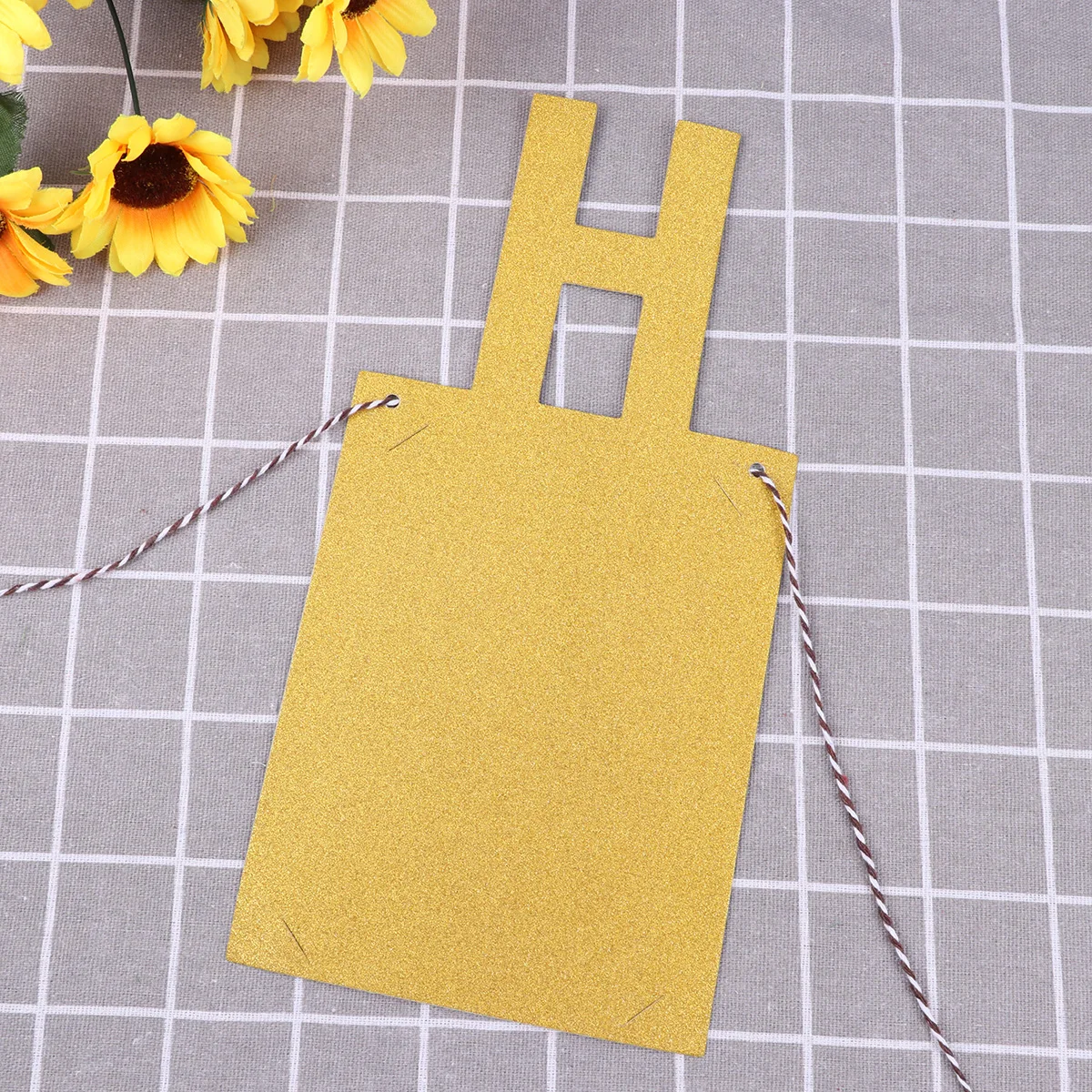 Happy Birthday Banner Party Decoration Golden Color Photo Wall Display Hanging Bunting Decor Baby Shower Supplies
Happy Birthday Banner Party Decoration Golden Color Photo Wall Display Hanging Bunting Decor Baby Shower Supplies