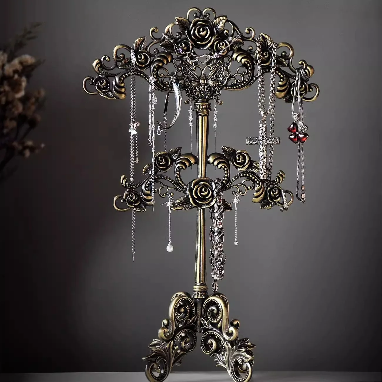 Nordic Princess Jewelry Rack, Metal Jewelry Storage Rack, European Style Creative Home Decoration Display Rack
Nordic Princess Jewelry Rack, Metal Jewelry Storage Rack, European Style Creative Home Decoration Display Rack