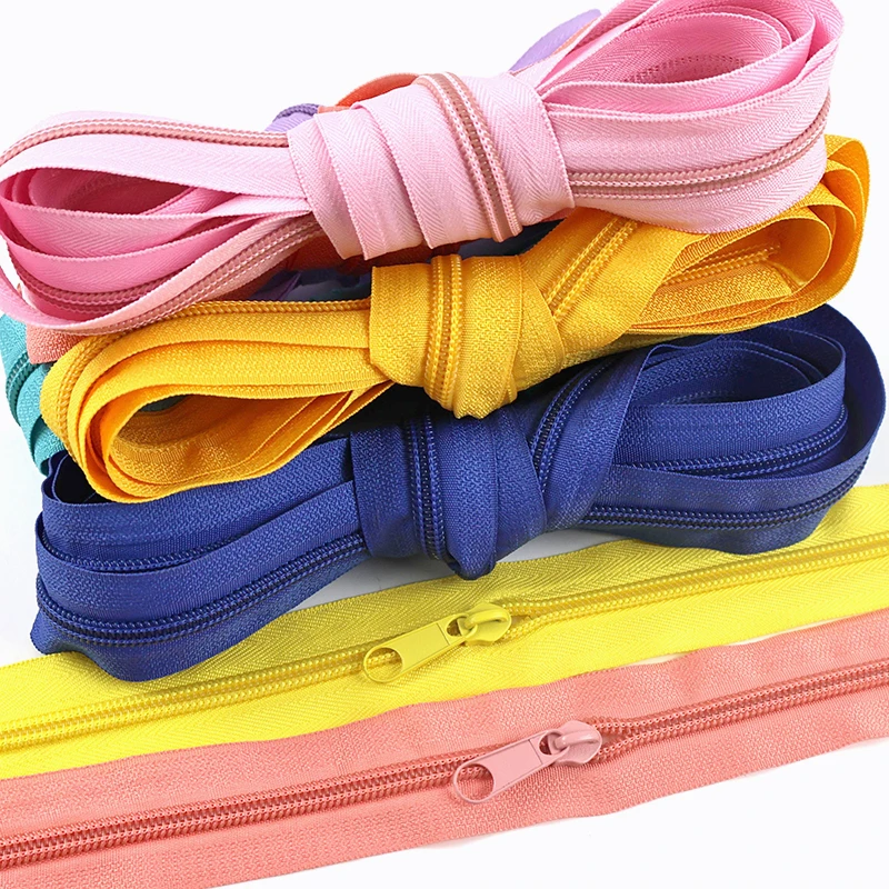 10/20M 3# 5# Rainbow Nylon Zipper with Sliders Clothes Garment Closure Zip Bag Pocket Pillow Sewing Zipper Tape Roll Accessories
10/20M 3# 5# Rainbow Nylon Zipper with Sliders Clothes Garment Closure Zip Bag Pocket Pillow Sewing Zipper Tape Roll Accessories