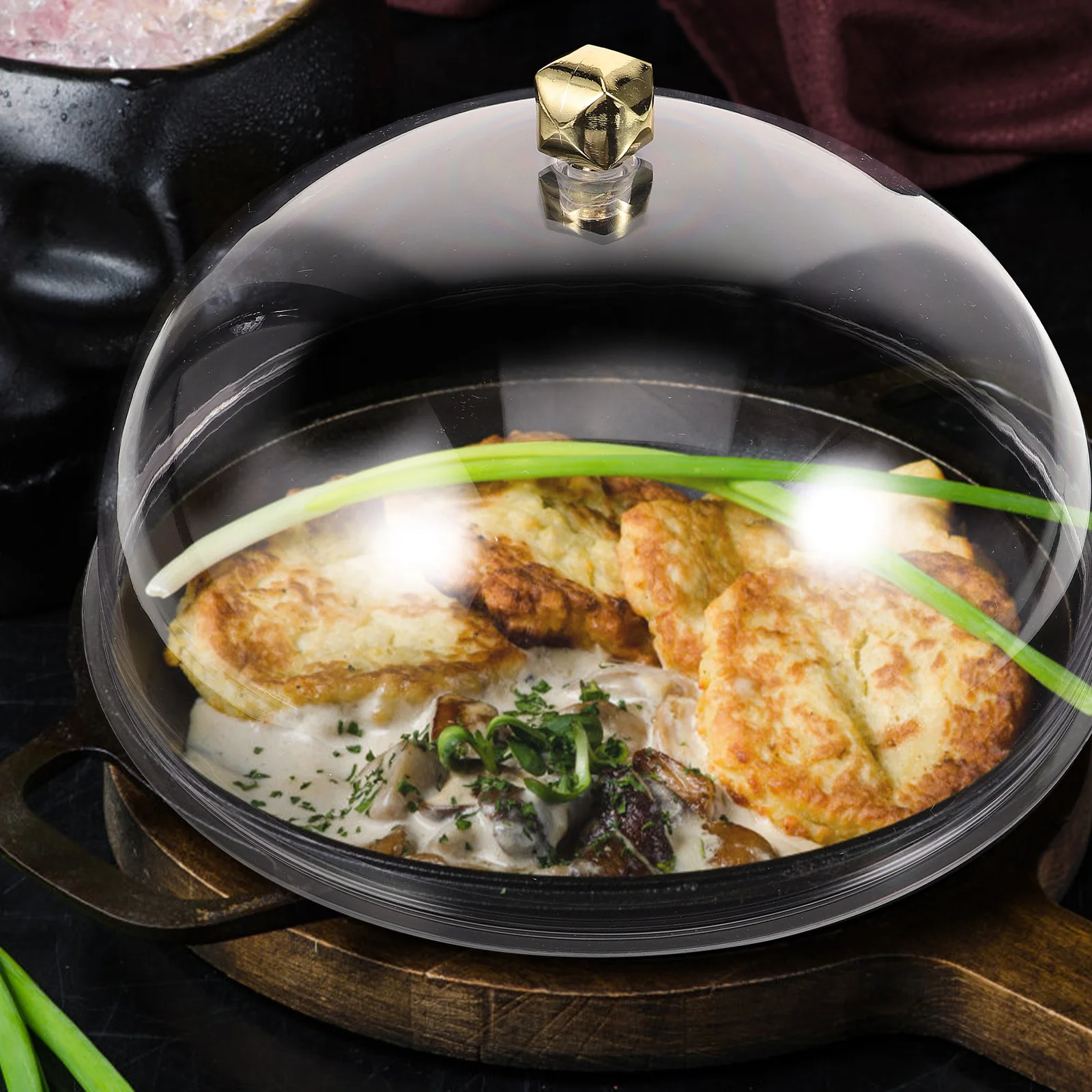 Cake Dome Clear Food Cover with Smooth Surface for Easy Cleaning Ideal for Party Food Protection and Appetite
Cake Dome Clear Food Cover with Smooth Surface for Easy Cleaning Ideal for Party Food Protection and Appetite